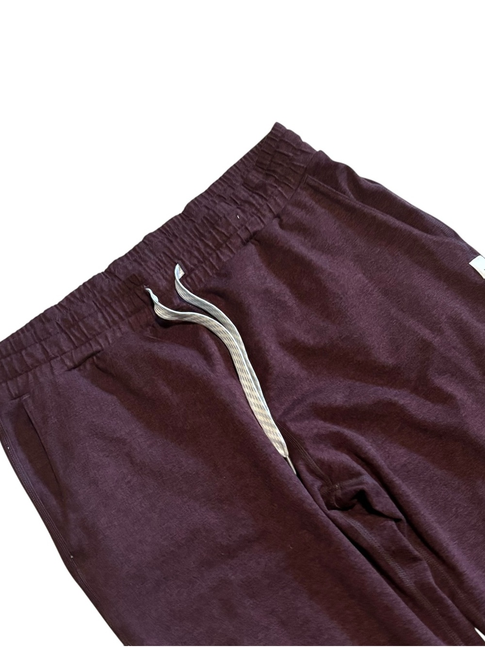 Vuori Performance Jogger Dreamknit Women's Size Small In Fig Heather - Picture 5 of 8